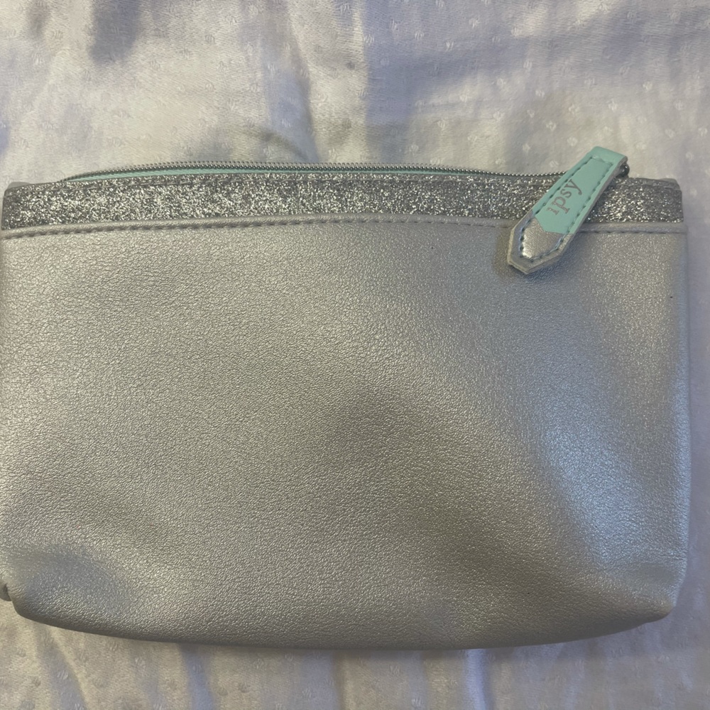 Ipsy Silver Glitter Trim Makeup Bag